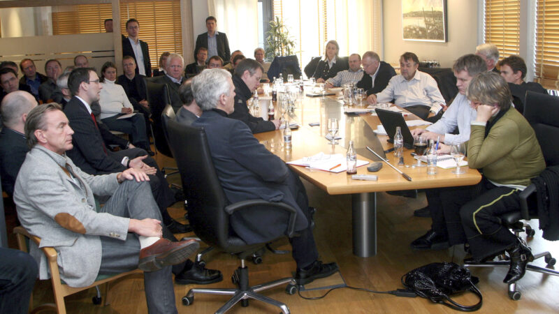 Lífeyrissjóðafólk í þungum þönkum í efnahagshruninu í október 2008.